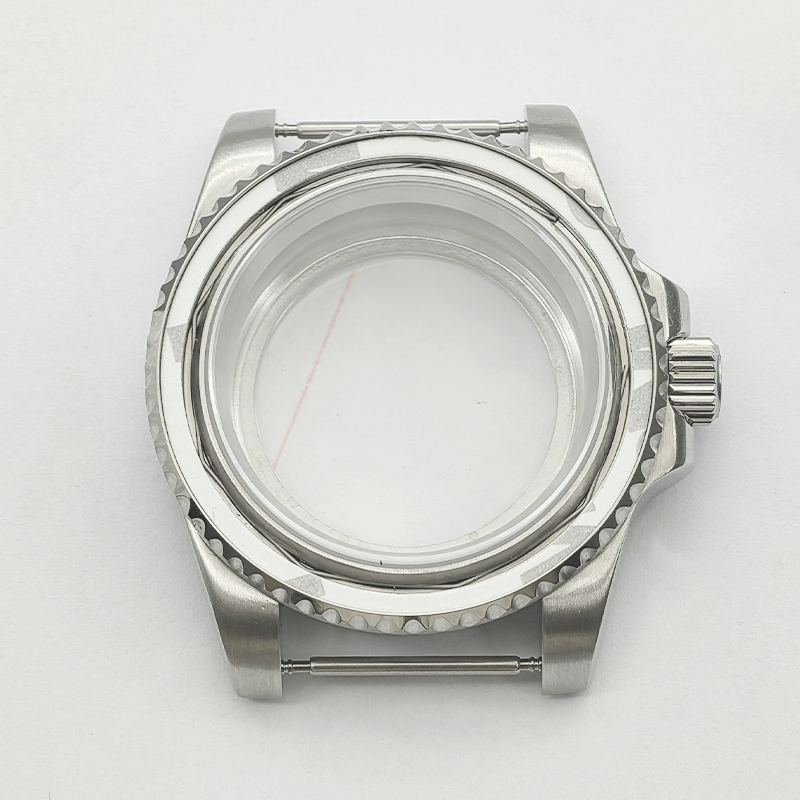 Caja de reloj Mod Silver SUB,  - Seiko Watch 5 Sports reseña y precio
