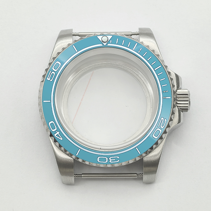 Caja de reloj Mod Silver SUB,  - Seiko Watch 5 Sports reseña y precio