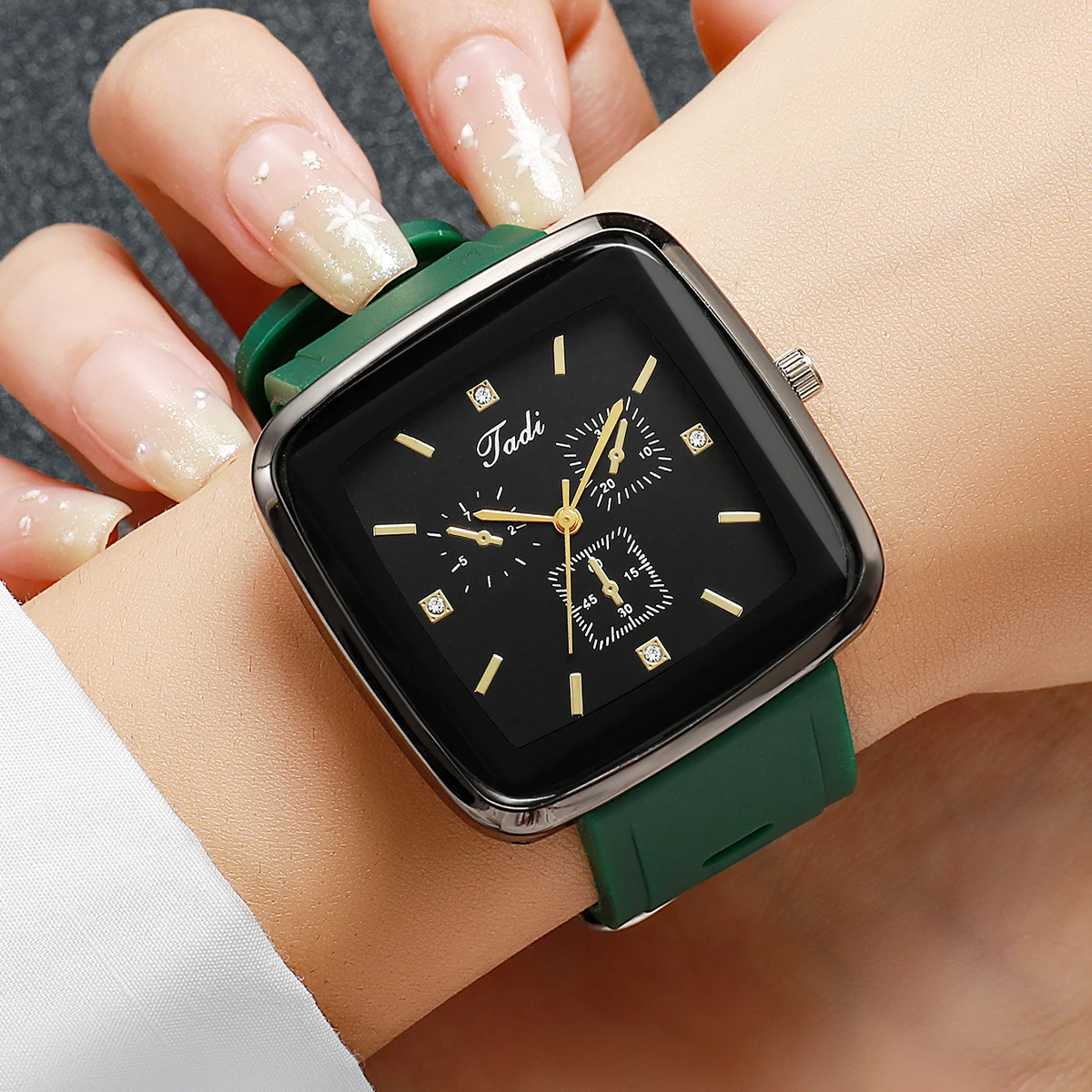 Reloj de cuarzo para mujer con - Silicone Band Women reseña y precio